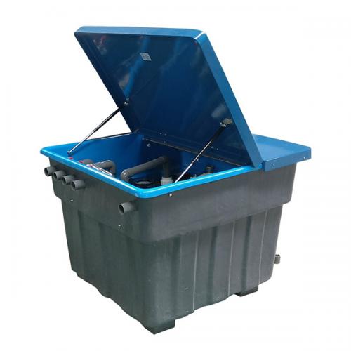 Swimming pool underground filtration system
